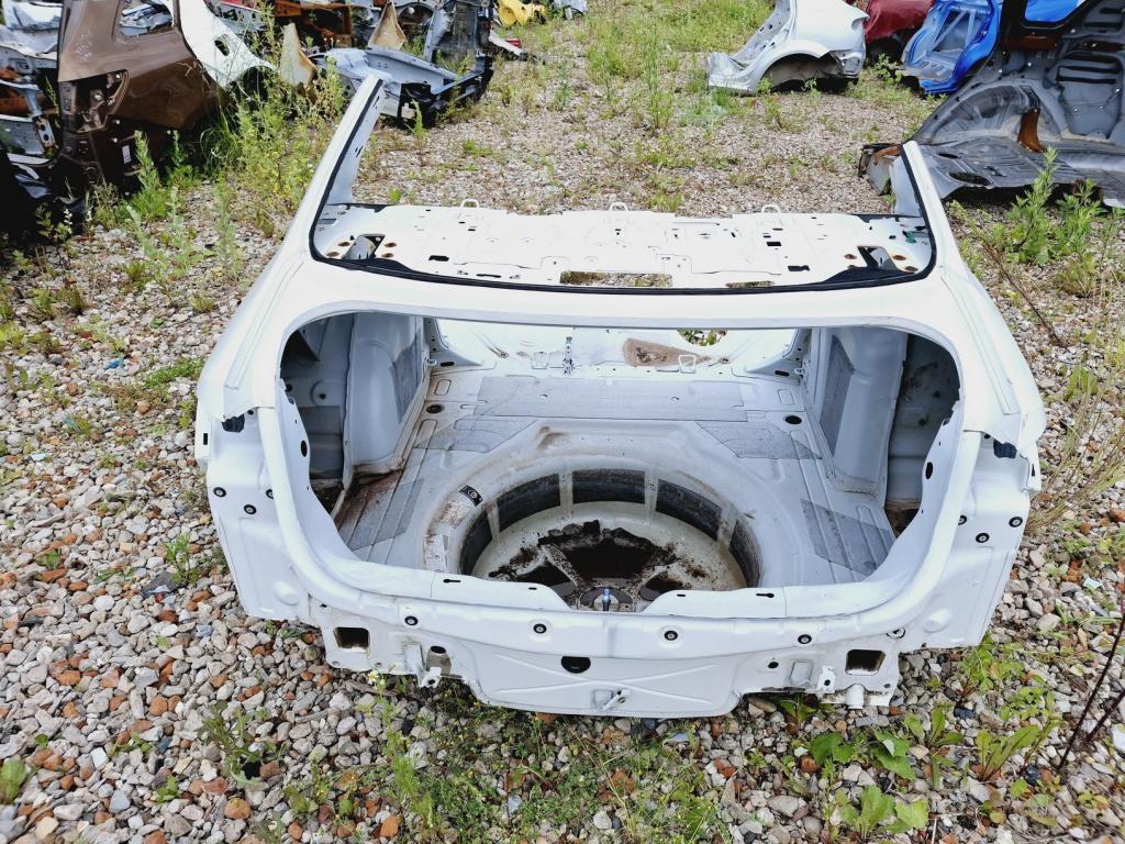 Панель задняя, 70000 рублей, Пермь