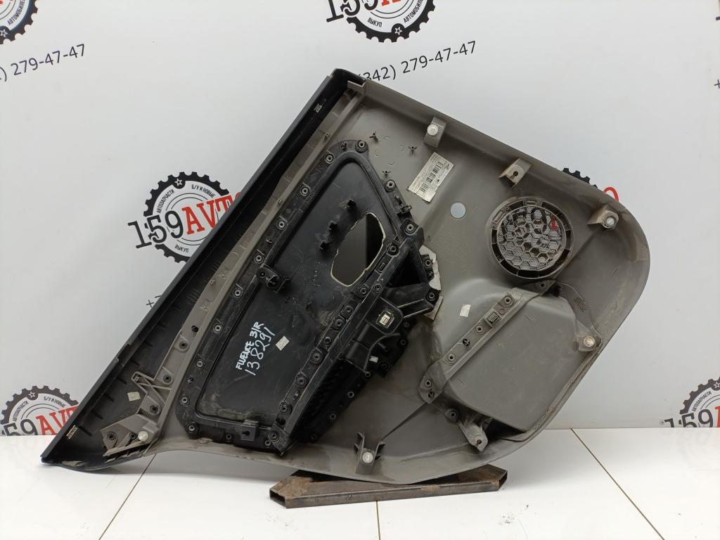 Обшивка двери задней правой, 1500 рублей, Пермь