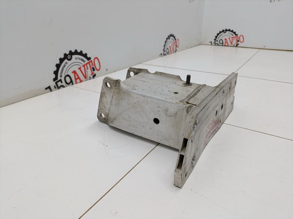 Кронштейн усилителя переднего бампера левый, 10000 рублей, Пермь