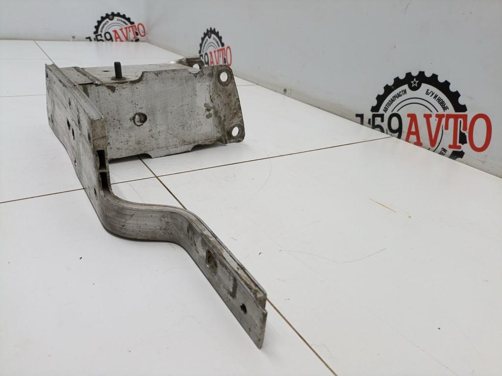 Кронштейн усилителя переднего бампера левый, 10000 рублей, Пермь