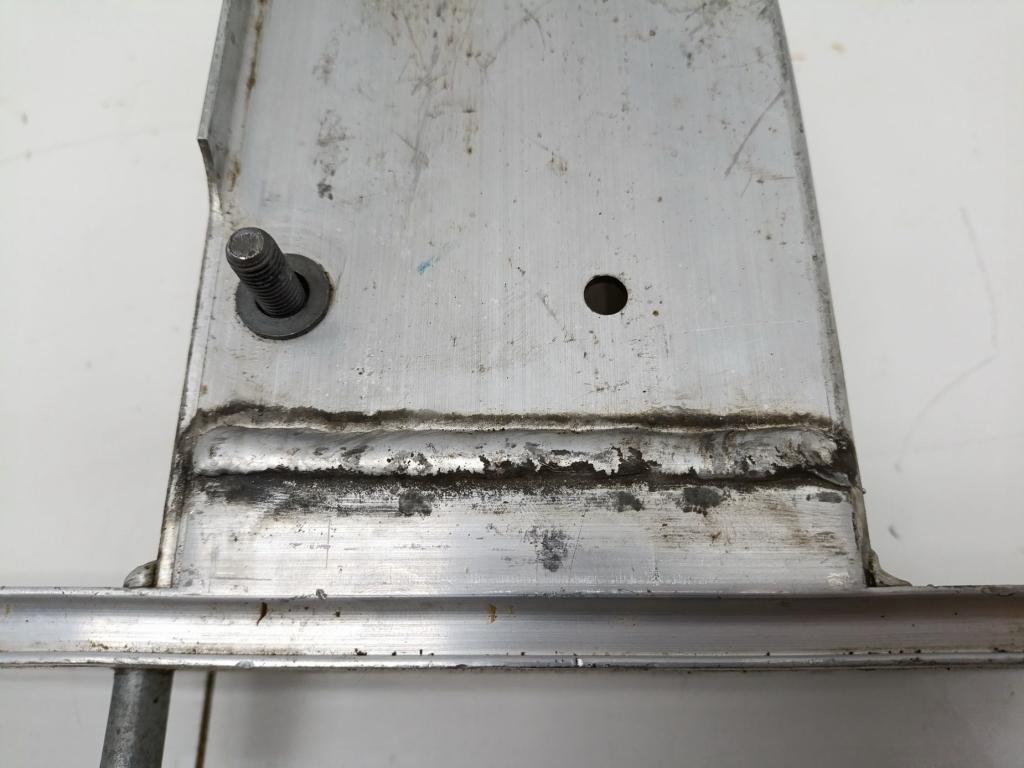 Кронштейн усилителя переднего бампера правый, 7000 рублей, Пермь