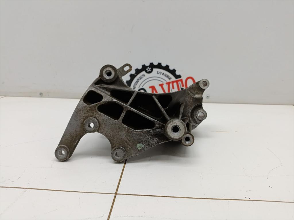 Кронштейн гидроусилителя, 500 рублей, Пермь