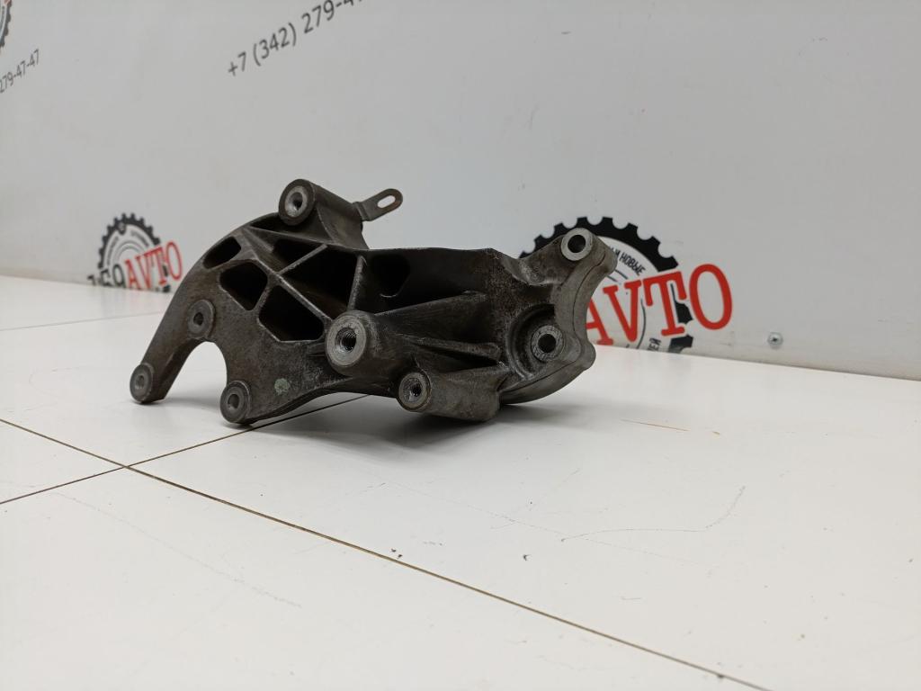 Кронштейн гидроусилителя, 500 рублей, Пермь