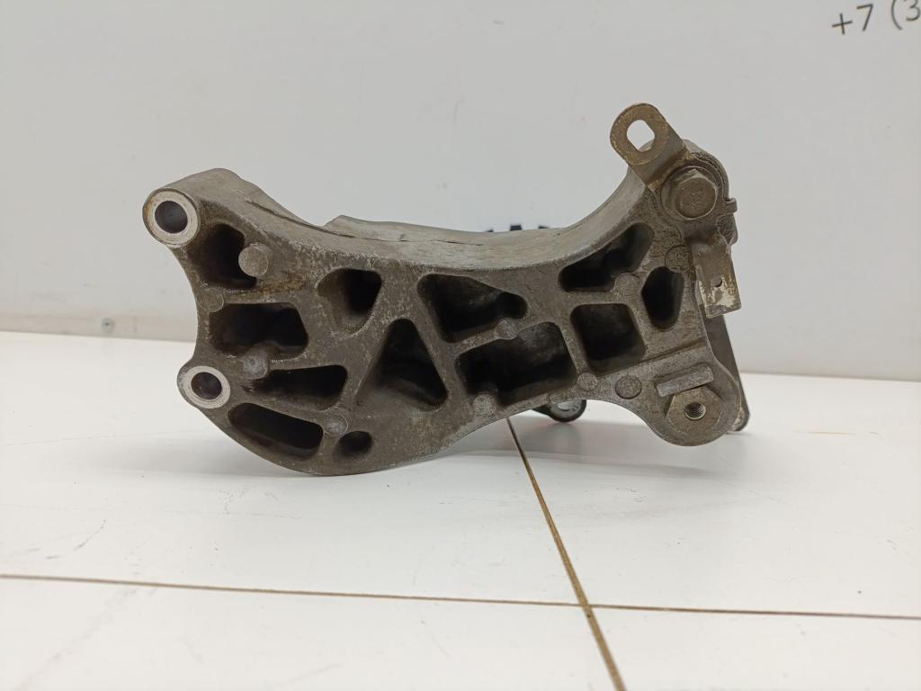 Кронштейн гидроусилителя, 500 рублей, Пермь