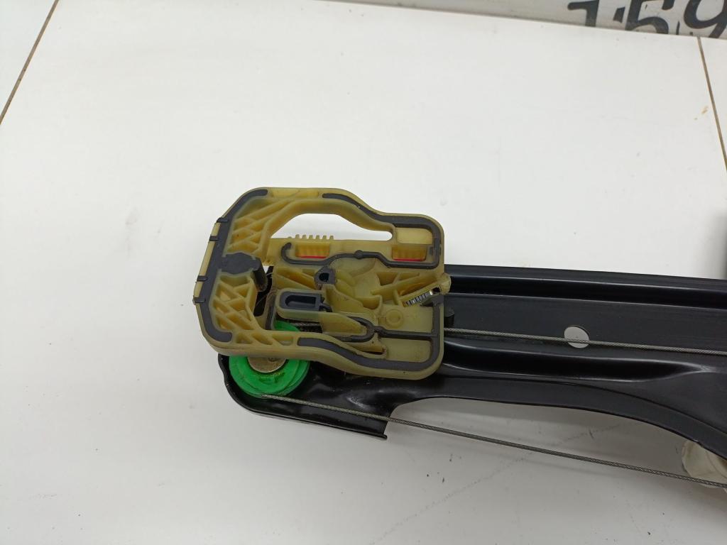 Стеклоподъемник задний правый, 3000 рублей, Пермь