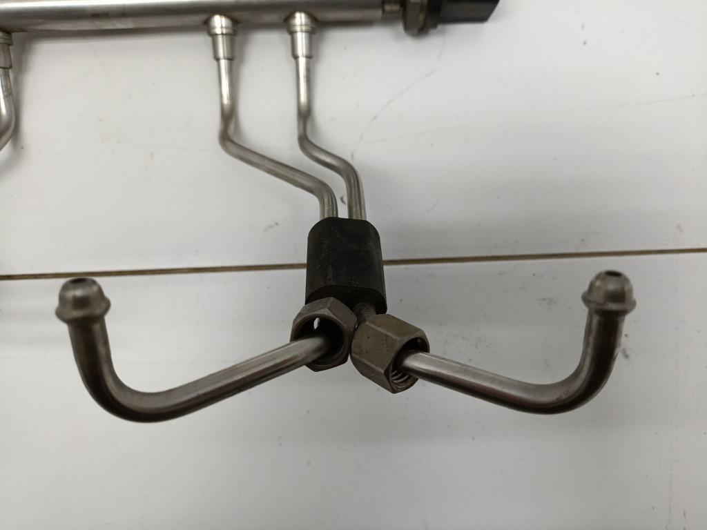 Рейка топливная, 4000 рублей, Пермь