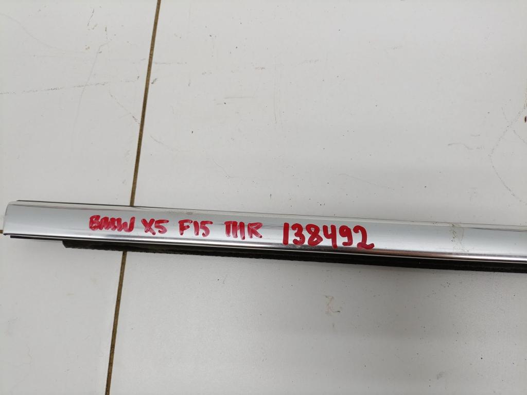 Накладка стекла переднего правого, 4000 рублей, Пермь