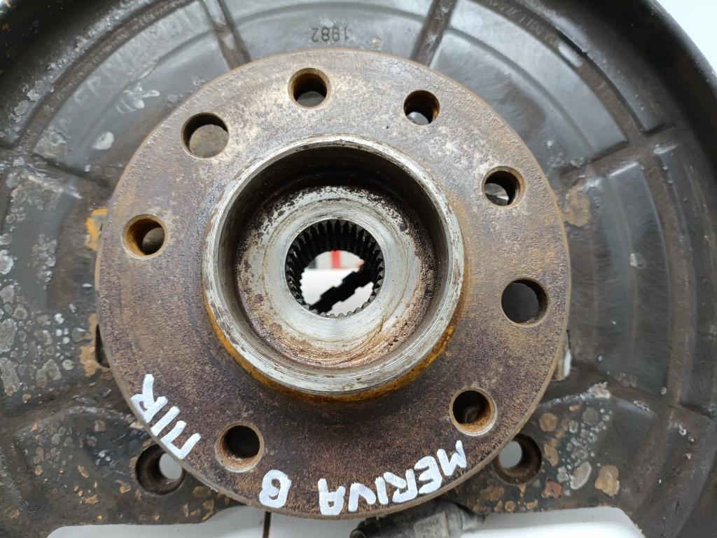 Кулак поворотный передний правый, 3500 рублей, Пермь