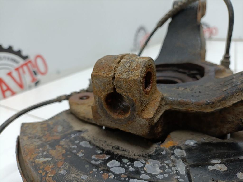 Кулак поворотный передний правый, 3500 рублей, Пермь