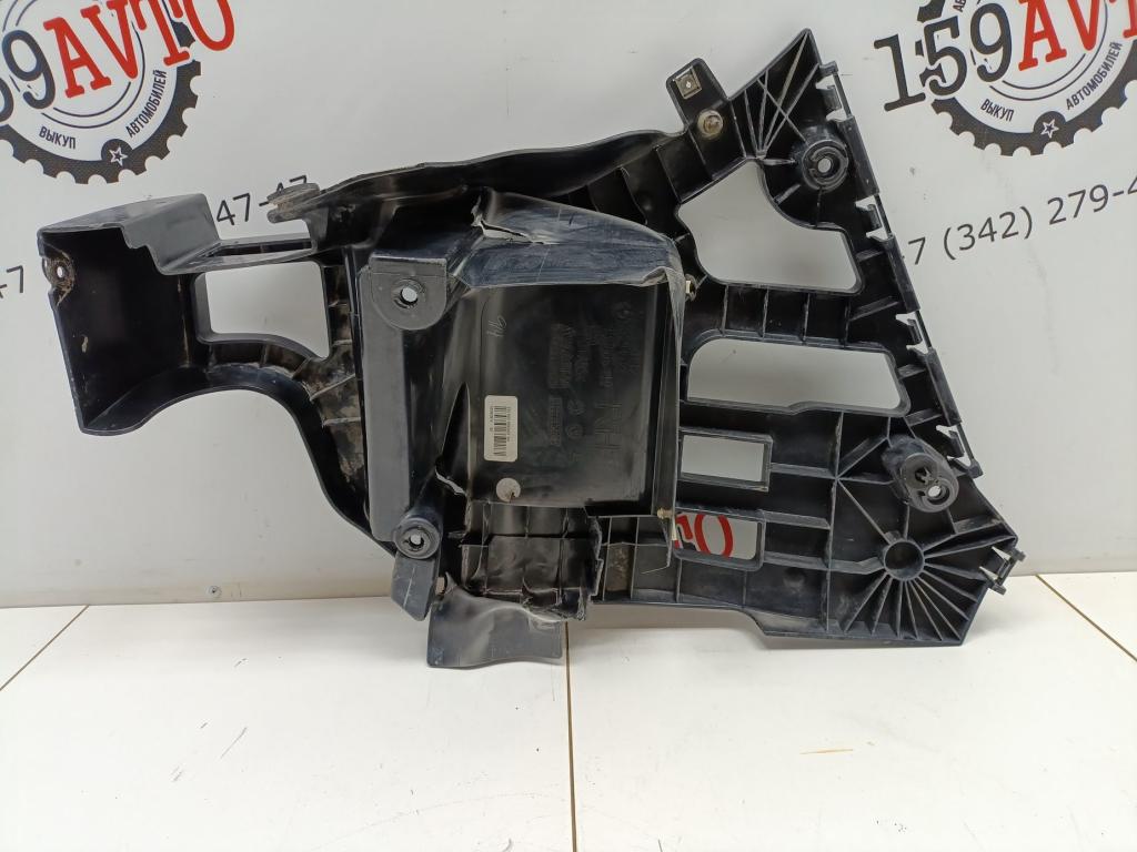 Кронштейн заднего бампера правый, 2000 рублей, Пермь