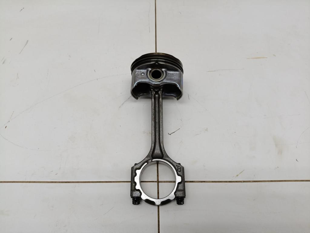 Поршень с шатуном, 8000 рублей, Пермь