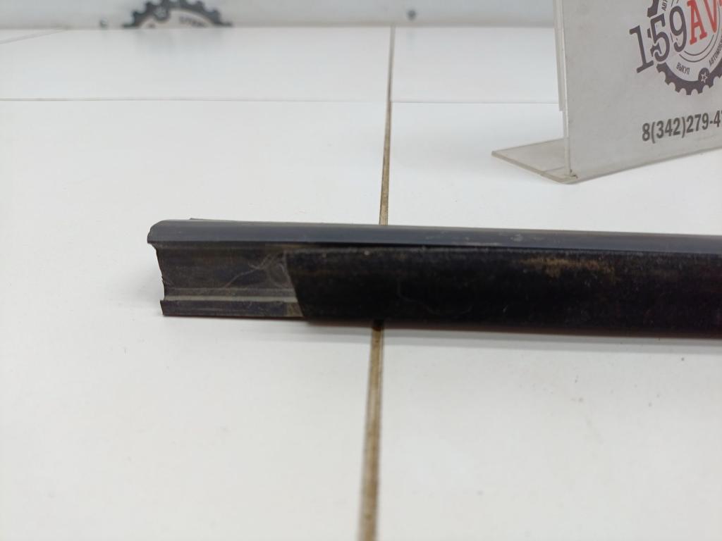 Накладка стекла заднего правого, 500 рублей, Пермь