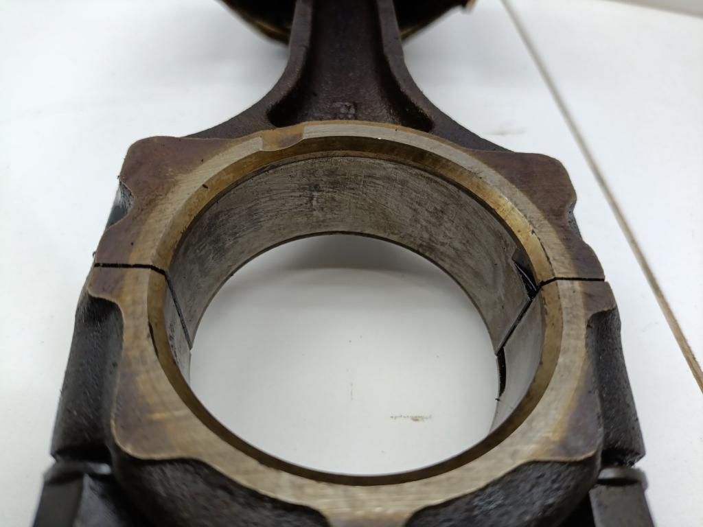 Поршень с шатуном, 1500 рублей, Пермь