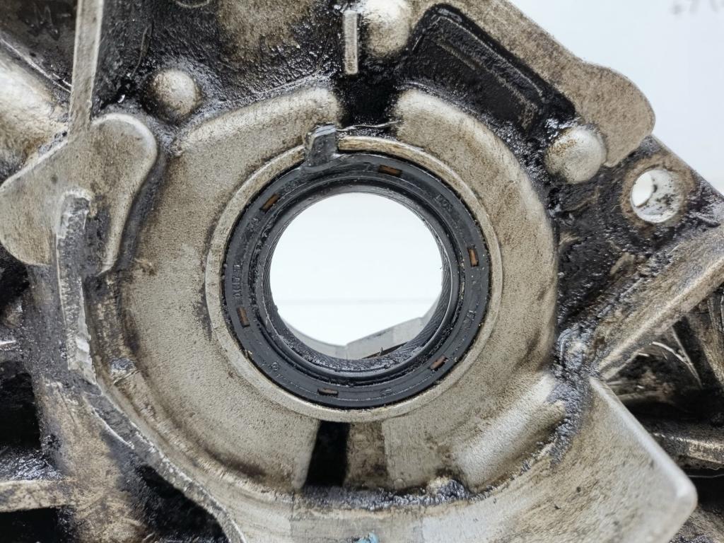 Насос масляный, 1000 рублей, Пермь