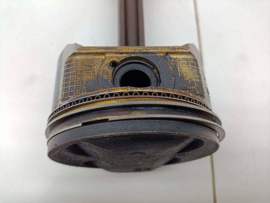 Поршень с шатуном, 2500 рублей, Пермь