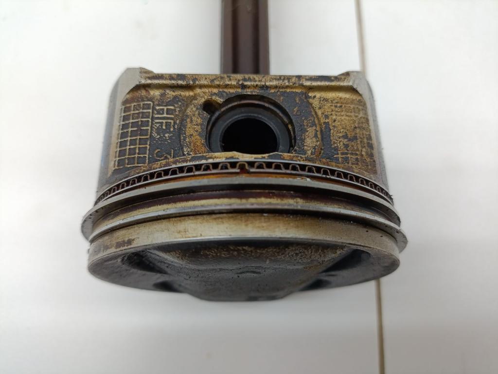 Поршень с шатуном, 2500 рублей, Пермь