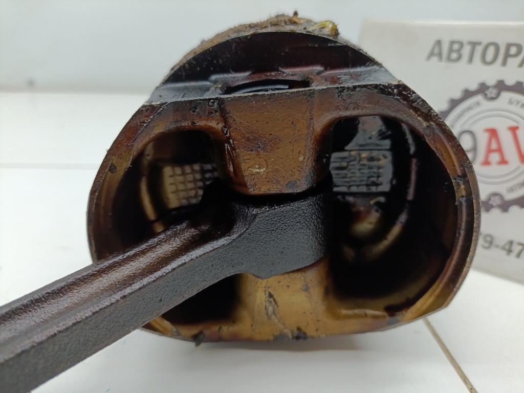 Поршень с шатуном, 3000 рублей, Пермь