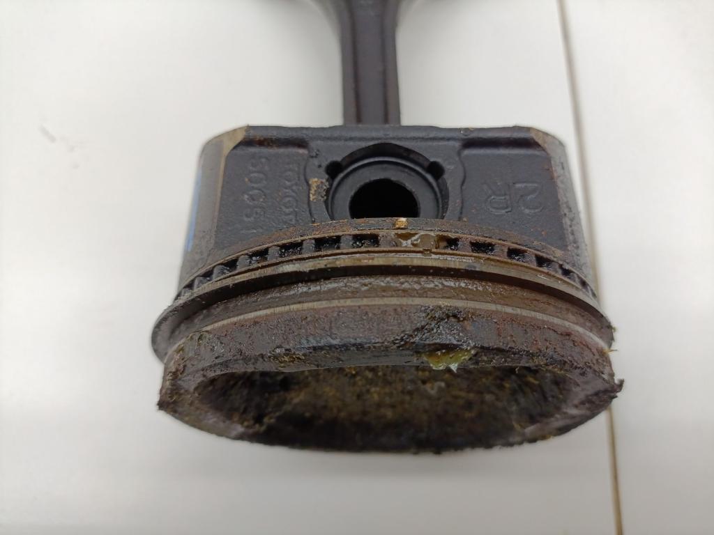 Поршень с шатуном, 3000 рублей, Пермь