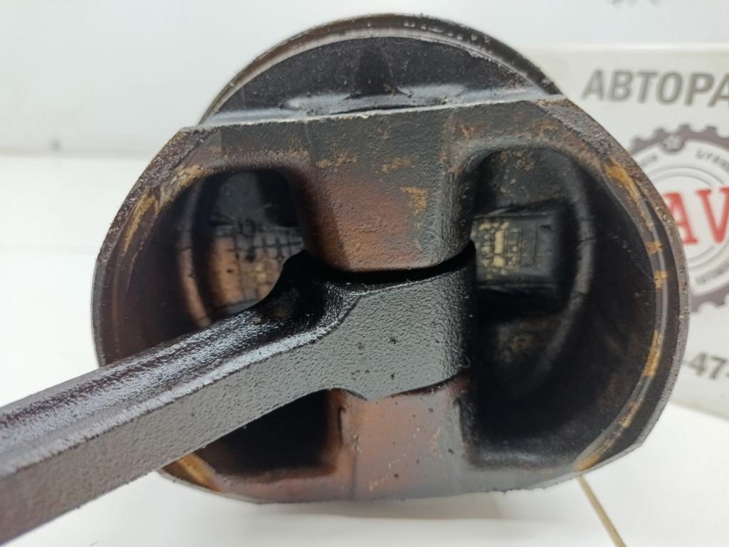 Поршень с шатуном, 3000 рублей, Пермь