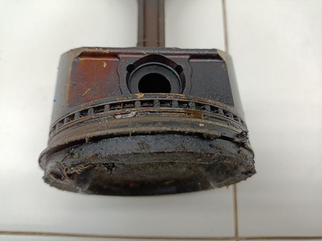 Поршень с шатуном, 3000 рублей, Пермь