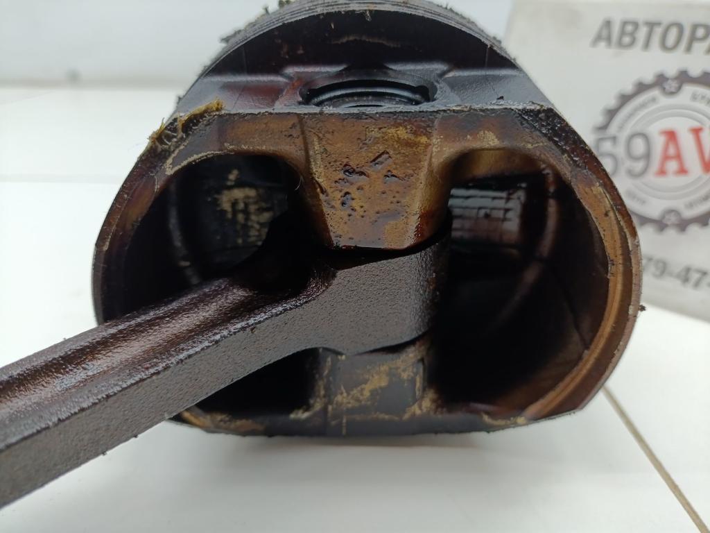 Поршень с шатуном, 3000 рублей, Пермь