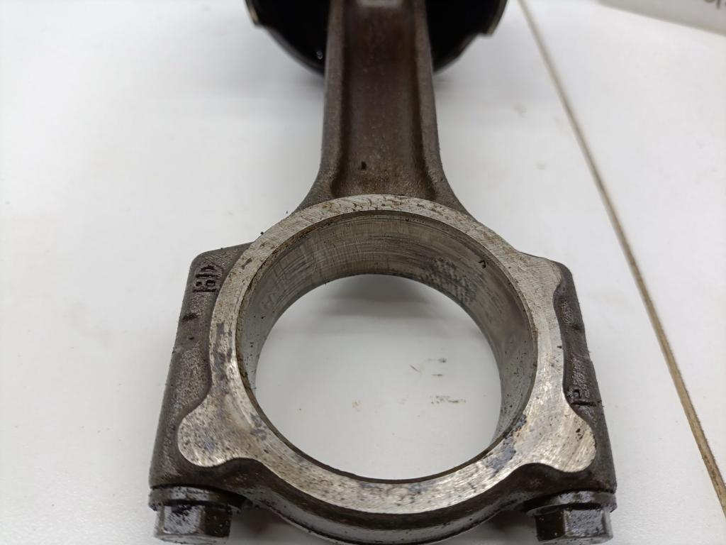 Поршень с шатуном, 4000 рублей, Пермь