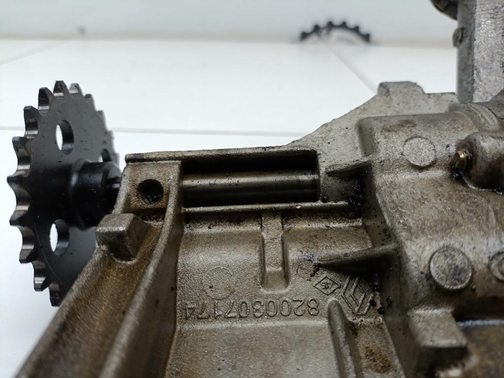 Насос масляный, 1000 рублей, Пермь