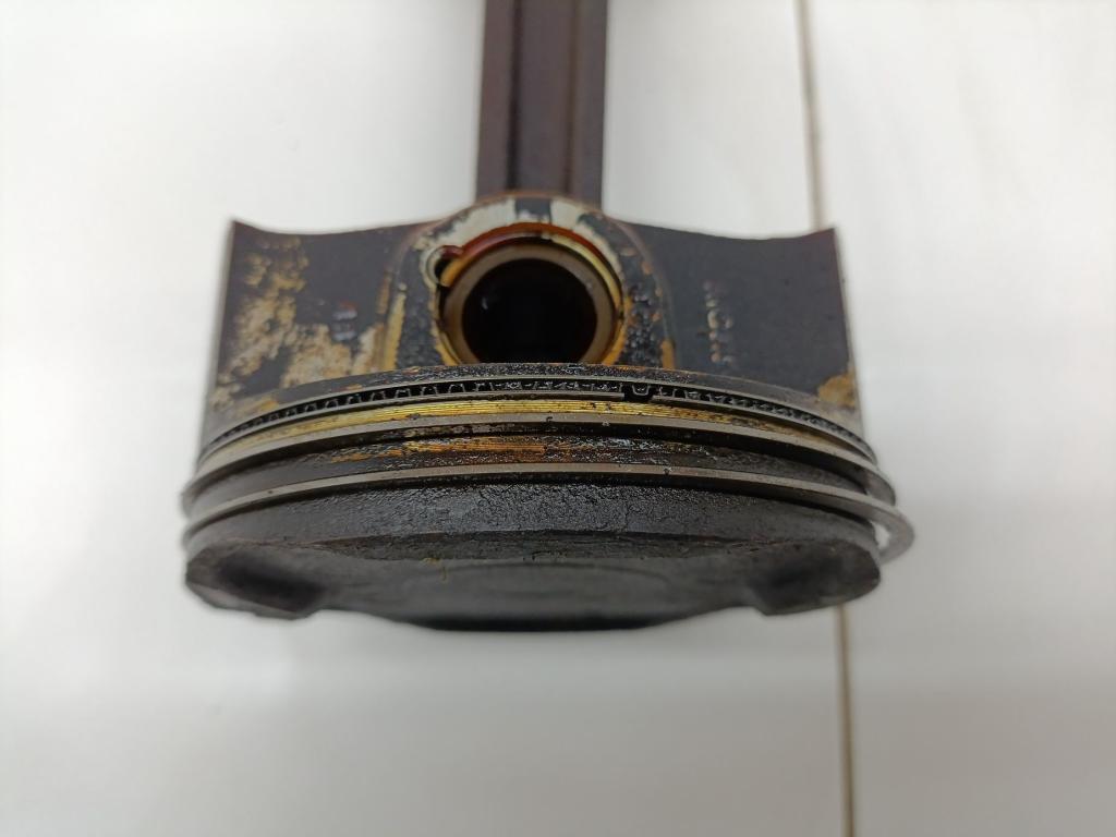 Поршень с шатуном, 3000 рублей, Пермь