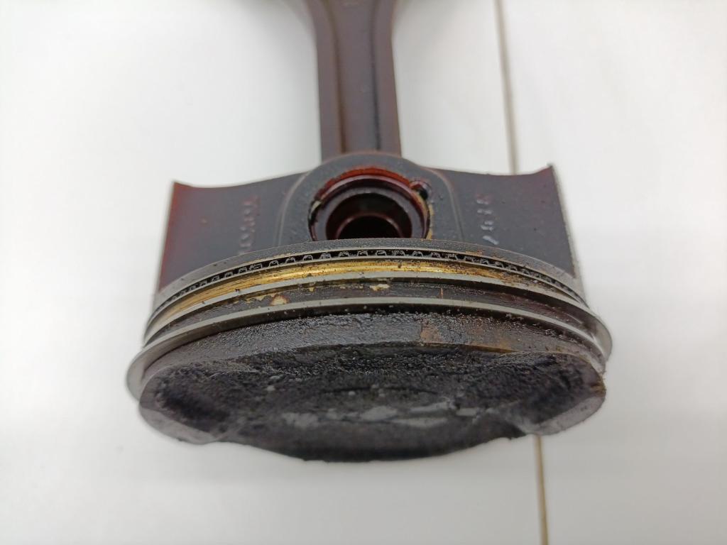 Поршень с шатуном, 3000 рублей, Пермь