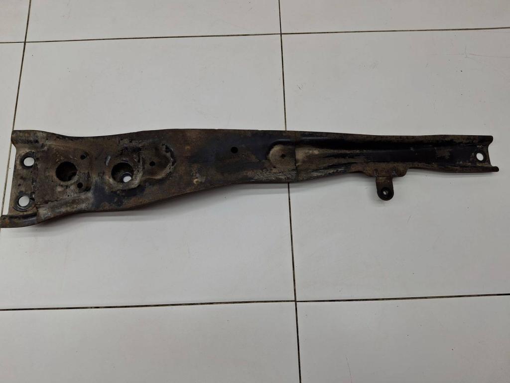 Балка передняя продольная, 1500 рублей, Пермь