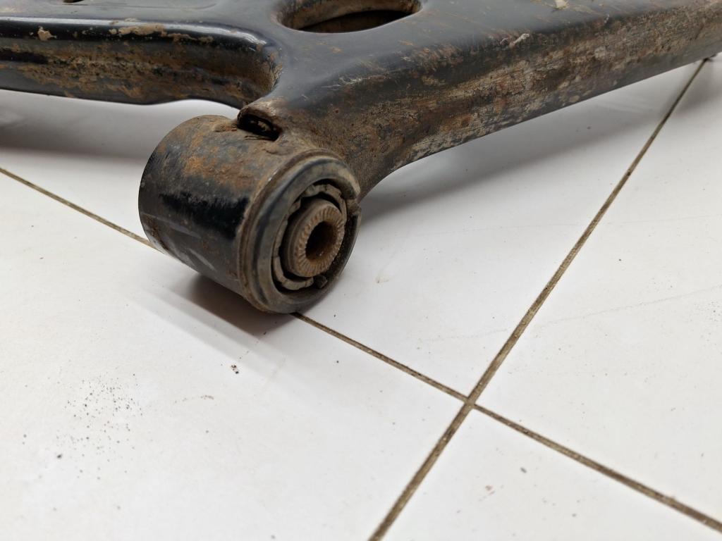 Рычаг передний правый, 3000 рублей, Пермь