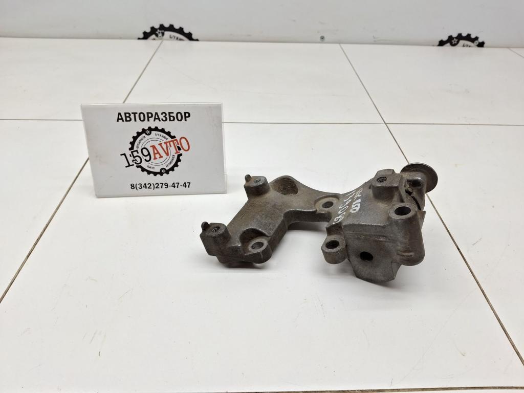 Кронштейн ролика-натяжителя ремня, 3000 рублей, Пермь