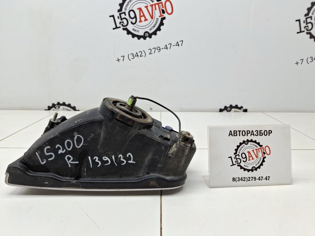 Фара противотуманная правая, 2000 рублей, Пермь