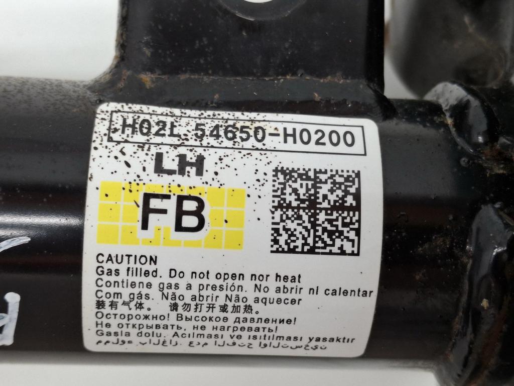 Амортизатор передний левый, 8000 рублей, Пермь