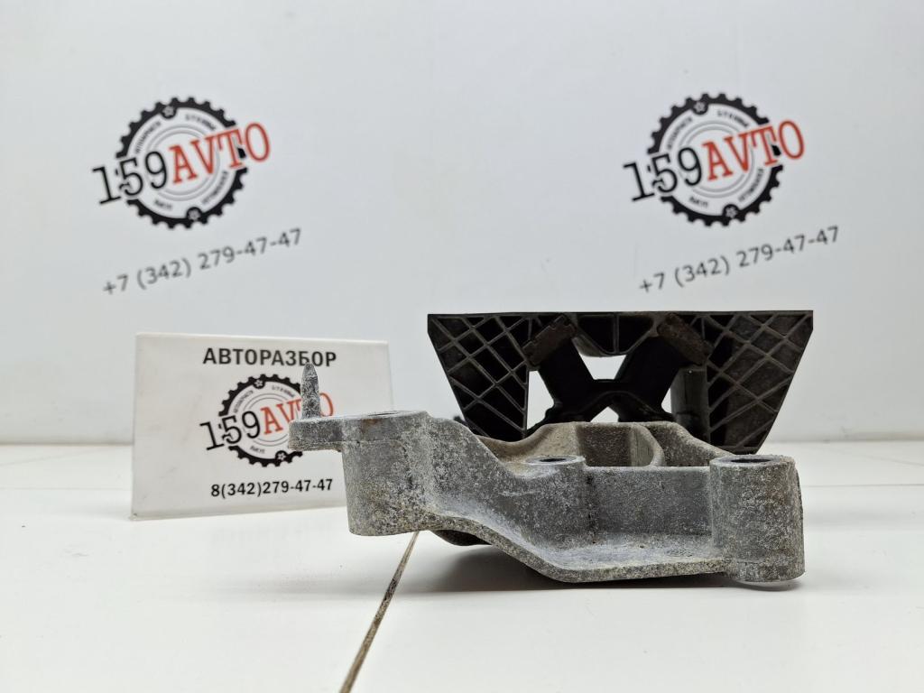 Опора двигателя правая, 4000 рублей, Пермь