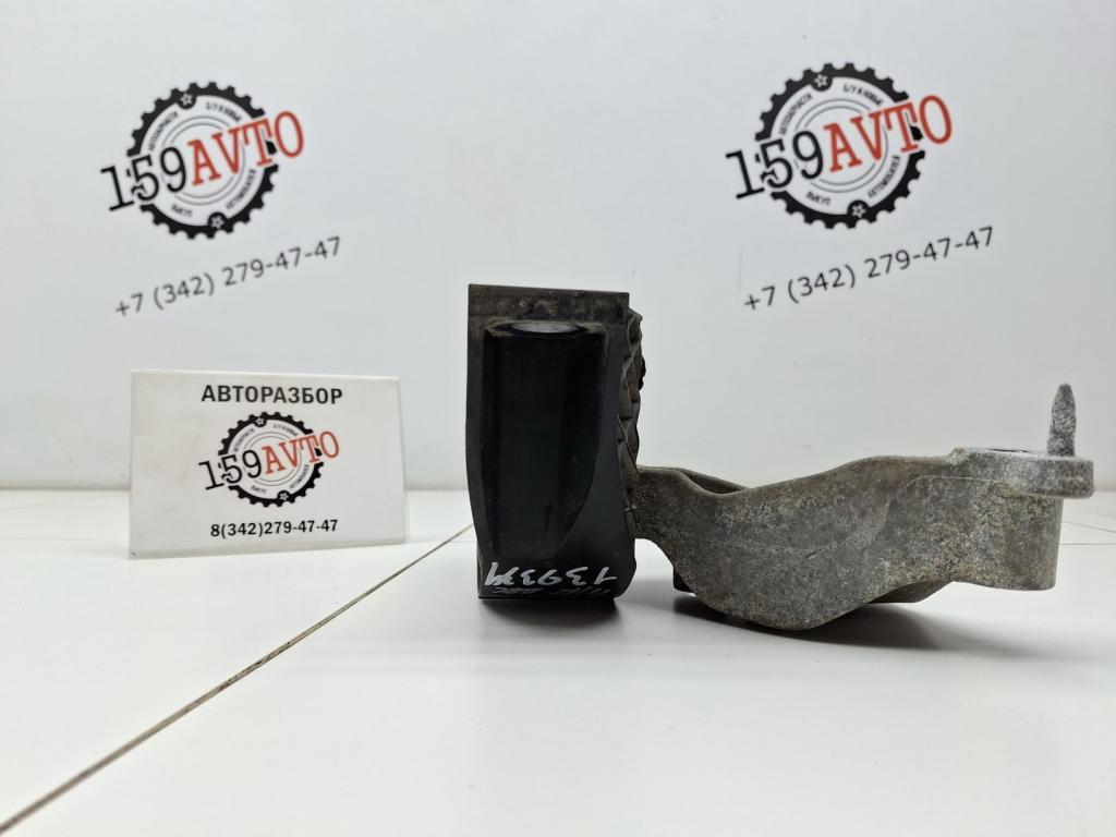 Опора двигателя правая, 4000 рублей, Пермь