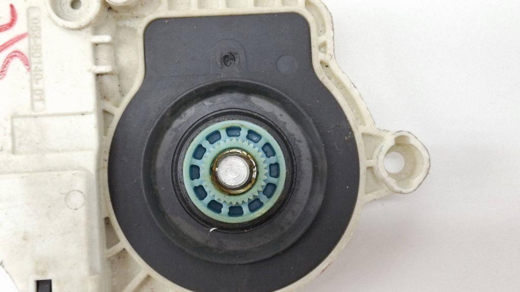 Моторчик стеклоподъемника, 1000 рублей, Пермь