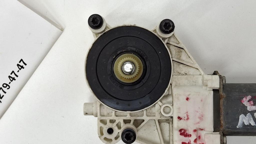 Моторчик стеклоподъемника, 1000 рублей, Пермь