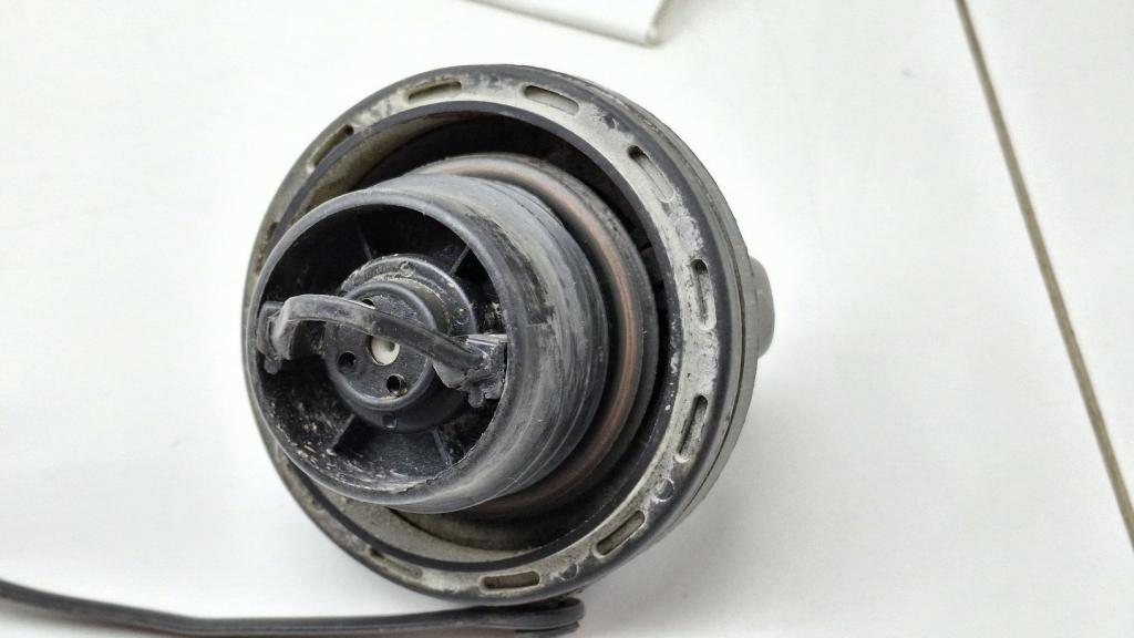 Лючок бензобака, 1300 рублей, Пермь