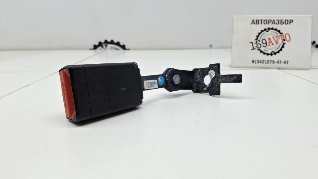 Ответная часть ремня безопасности, 1000 рублей, Пермь