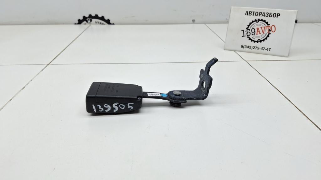 Ответная часть ремня безопасности, 1000 рублей, Пермь