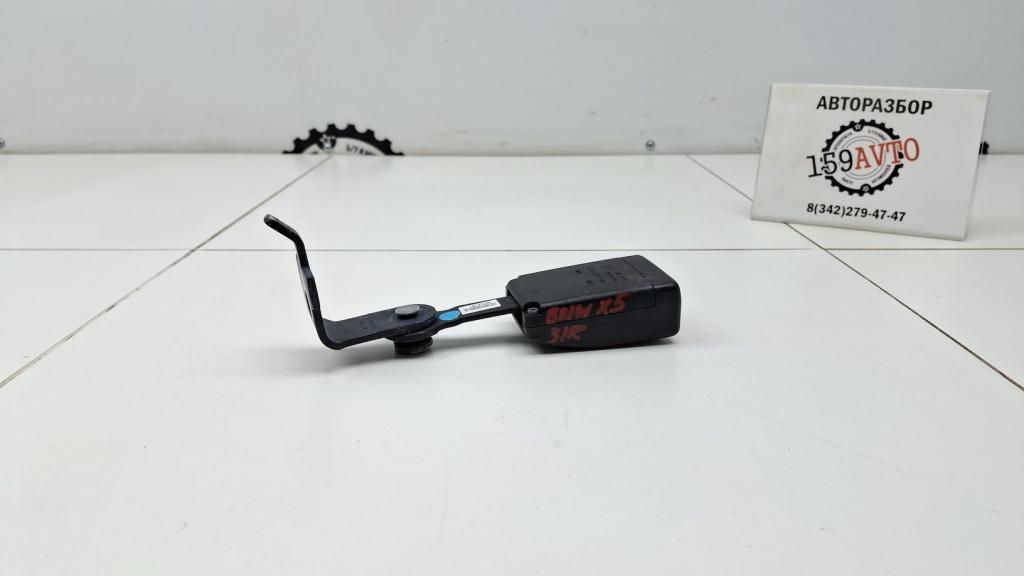 Ответная часть ремня безопасности, 1000 рублей, Пермь