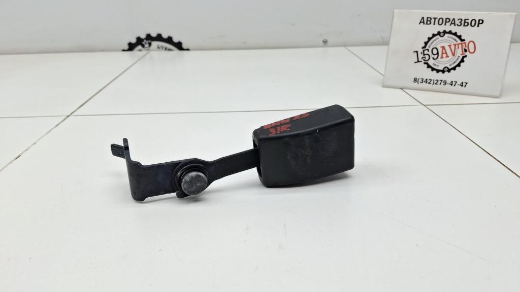 Ответная часть ремня безопасности, 1000 рублей, Пермь