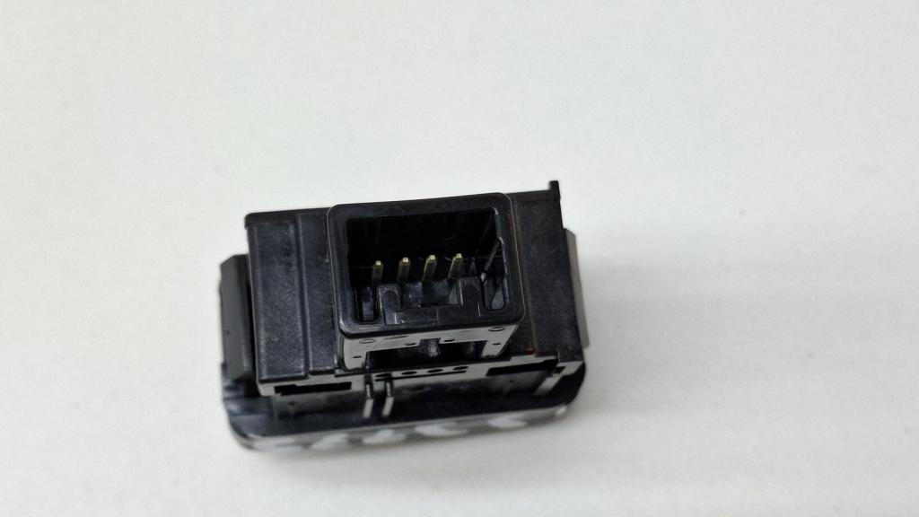 Кнопка освещения панели приборов, 1000 рублей, Пермь