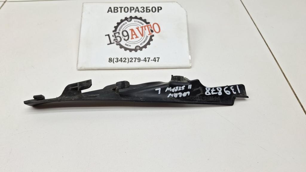 Накладка лобового стекла левая, 500 рублей, Пермь