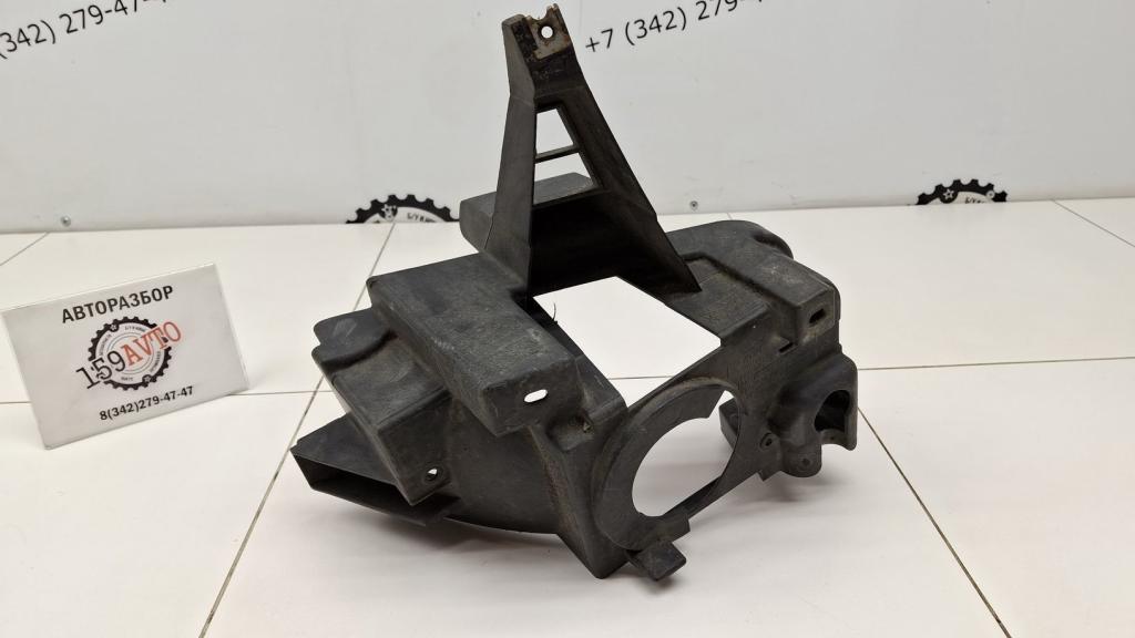 Кронштейн фары противотуманной левой, 2000 рублей, Пермь