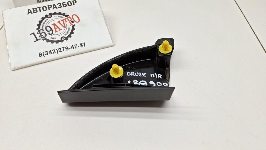 Крышка зеркала внутренняя правая, 500 рублей, Пермь