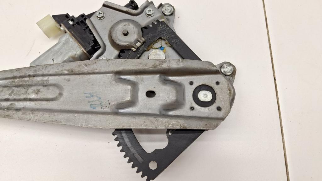 Стеклоподъемник задний правый, 1500 рублей, Пермь