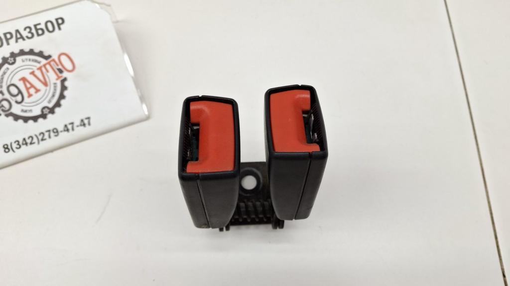 Ответная часть ремня безопасности, 500 рублей, Пермь