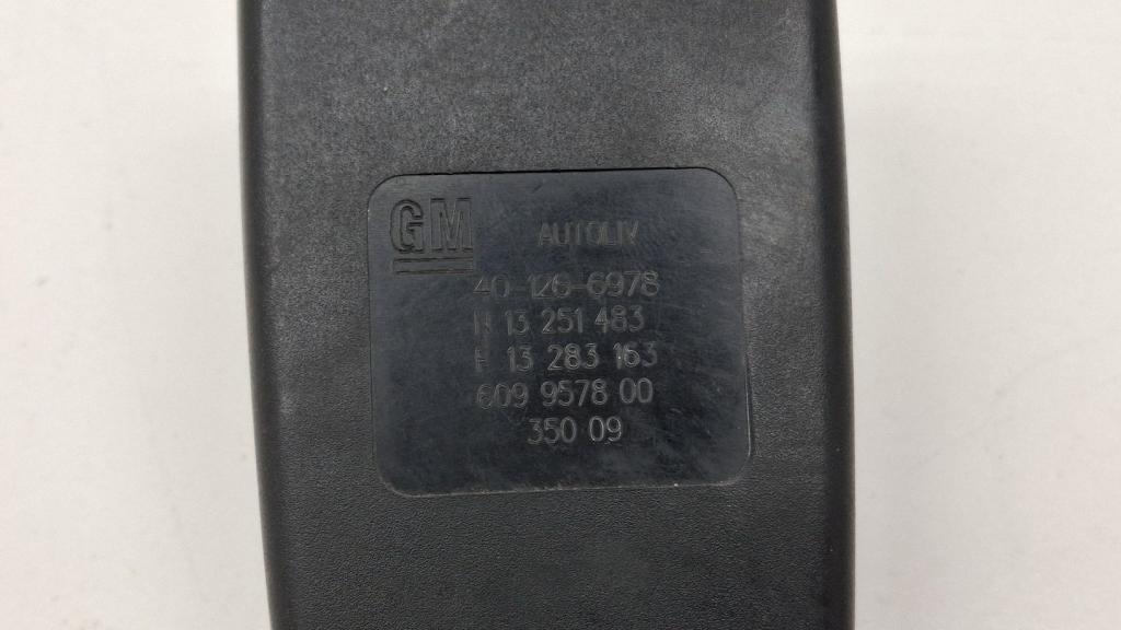 Ответная часть ремня безопасности, 500 рублей, Пермь